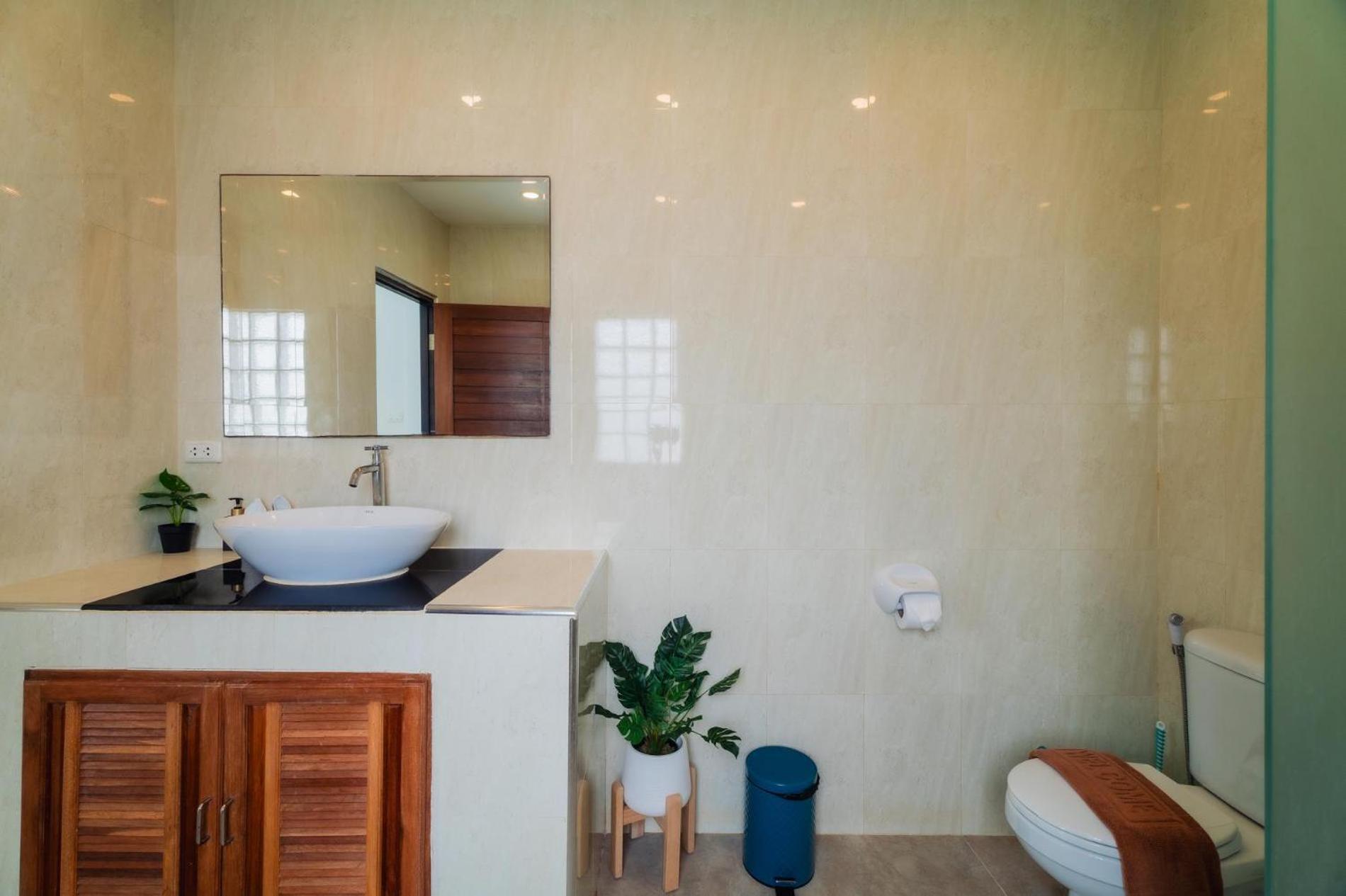 Jasmine Pool Villa In Nai Harn Rawai Exterior photo